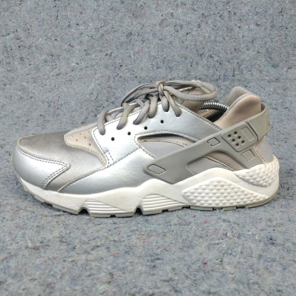 Nike Shoes - Nike Air Huarache Run SE Low Womens Size 8.5 Shoes Gray 859429-002 NO INSOLES
